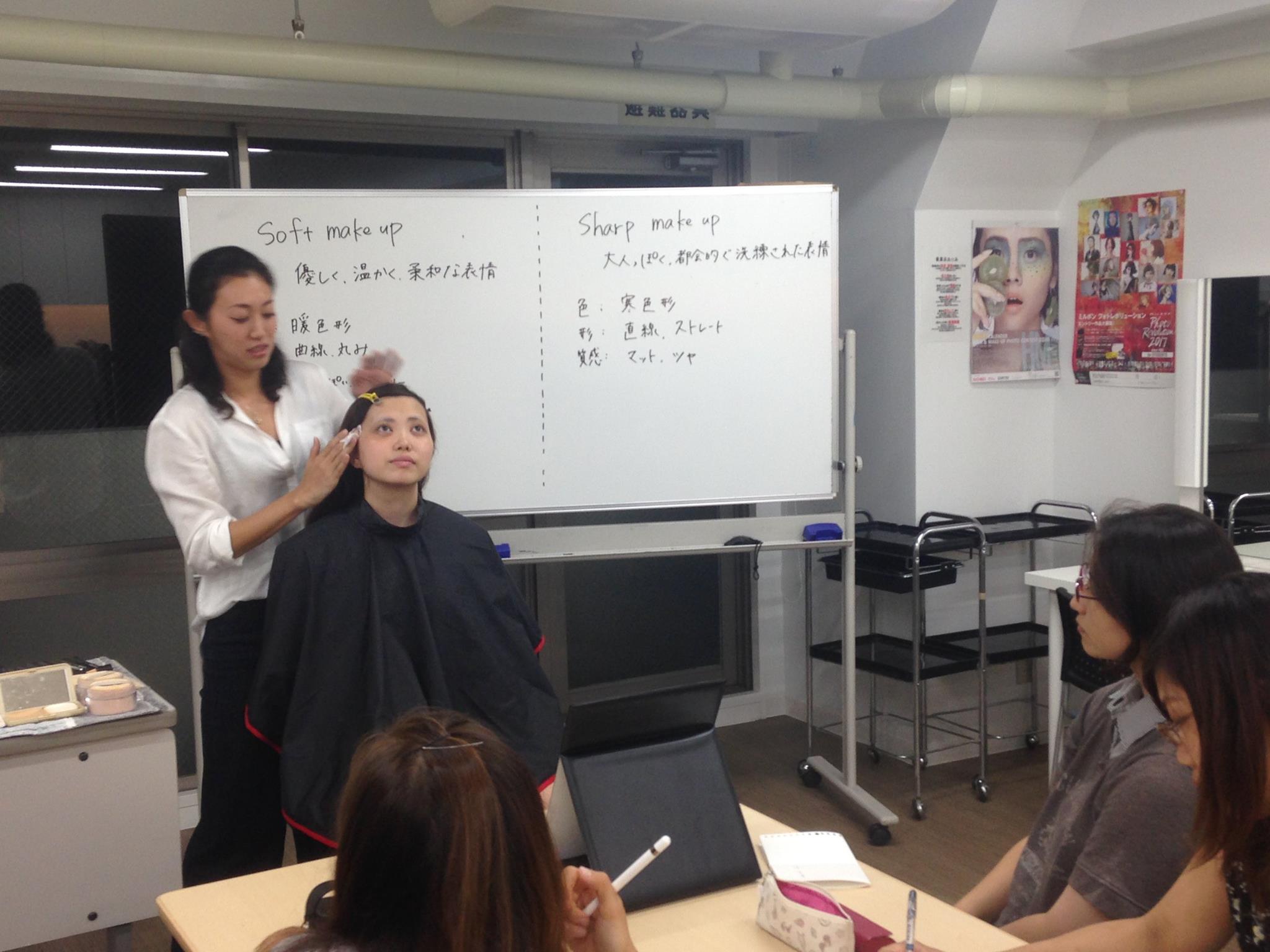 アスリートのセカンドキャリアと新たな価値創造〜元日本代表・荒井美帆氏と創る「スポーツ×メイクアップ」の異業種コラボレーション〜
